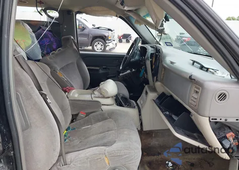 2000 Chevrolet Suburban 1500 Ls from USA, damaged, VIN 3GNEC16T5YG102607